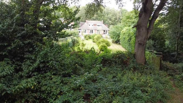 Abacus Bed And Breakfast, Blackwater, Hampshire แคมเบอร์ลีย์ ภายนอก รูปภาพ